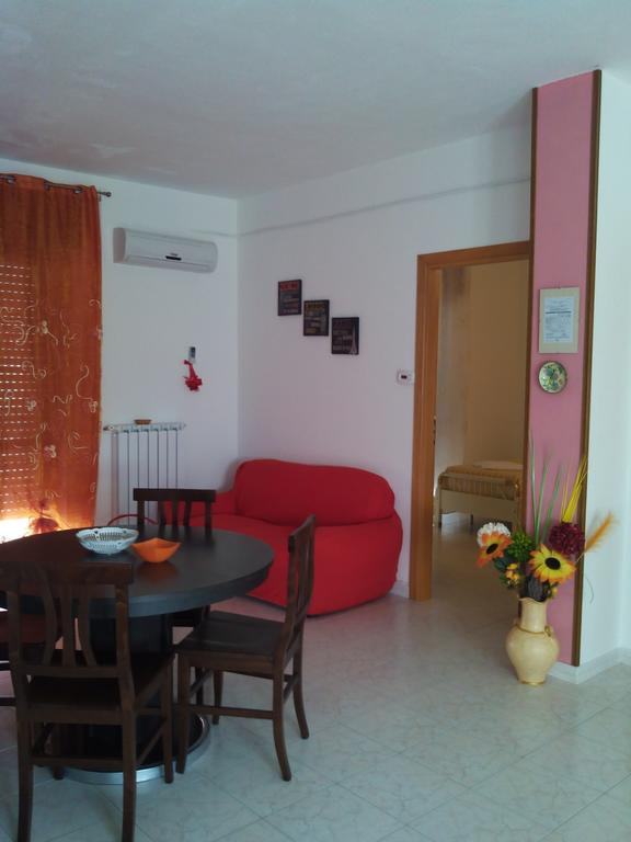 Casa Vacanze Isabella Aliano Bagian luar foto