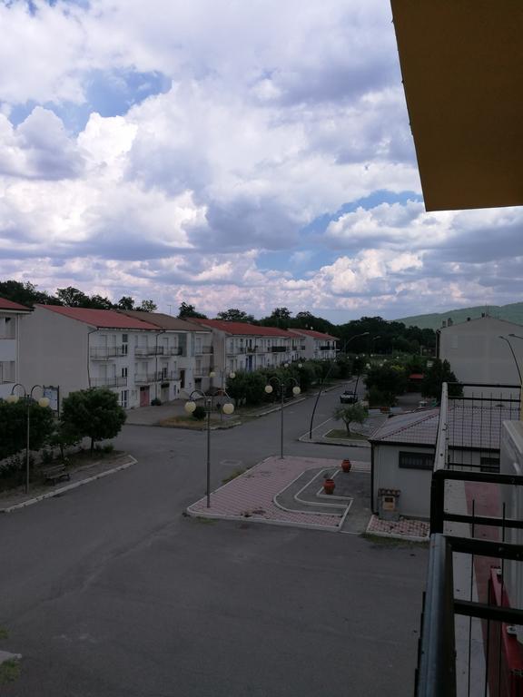 Casa Vacanze Isabella Aliano Bagian luar foto